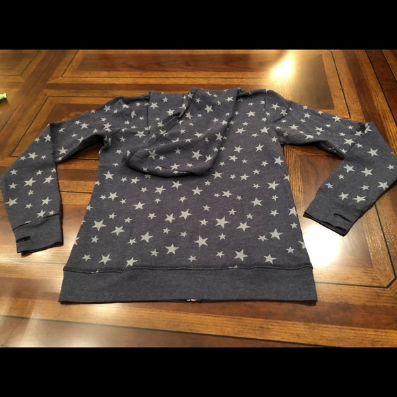 Star hoodie - Picture 4 of 4
